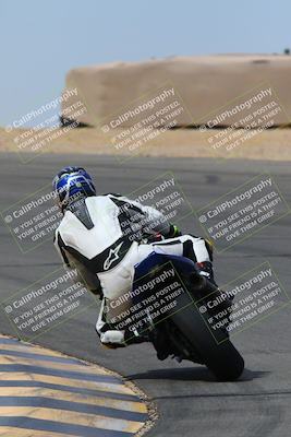 media/Mar-13-2022-SoCal Trackdays (Sun) [[112cf61d7e]]/Turn 10 Backside (105pm)/